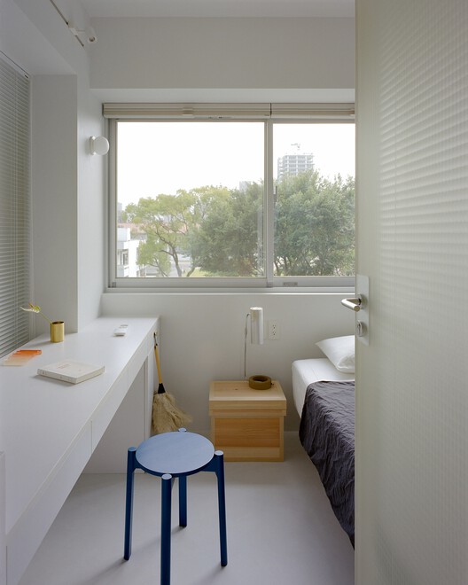 L’appartement Hu / OUJ L’appartement Hu / OUJ - Interior Photography, Bathroom, Wood, Lighting, Bedroom, Glass, Bed