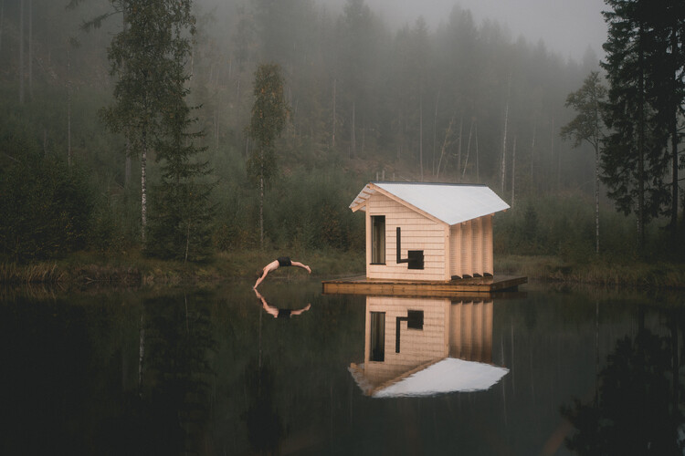 Off the Mainland: Floating Architecture Projects Redefining the Built Environment  - Image 24 of 28