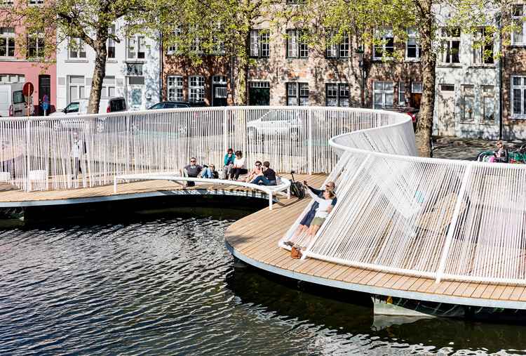 Off the Mainland: Floating Architecture Projects Redefining the Built Environment  - Image 16 of 28
