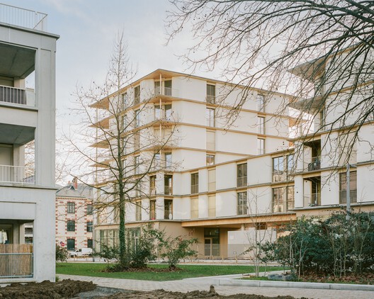 81 Housing Units / Ramdam Architectes + palast - Exterior Photography
