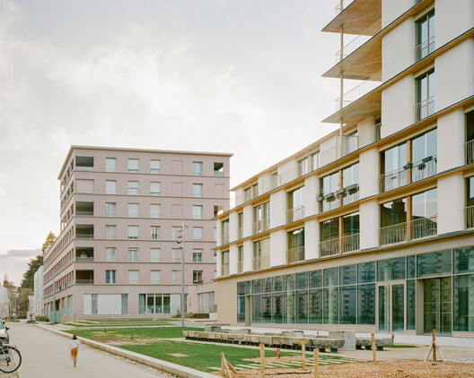 81 Housing Units / Ramdam Architectes + palast - Exterior Photography, Facade