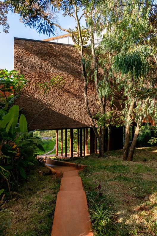 Kaloki Nyamai Studio / Adjaye Associates - Exterior Photography, Wood, Garden