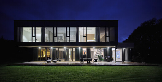 The Green Courtyard House - Exterior Photography