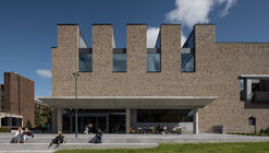 University of Limerick Student Center / Carr Cotter & Naessens