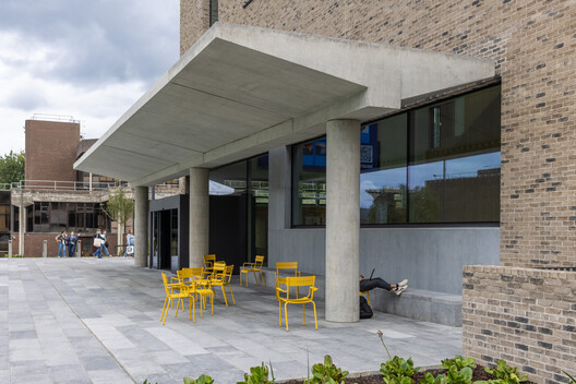 University of Limerick Student Center / Carr Cotter & Naessens - Exterior Photography, Concrete, Column