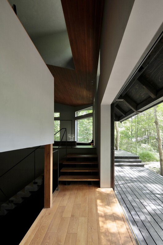 YMK House / Takeshi Hirobe Architects YMK House / Takeshi Hirobe Architects - Interior Photography, Stairs, Wood