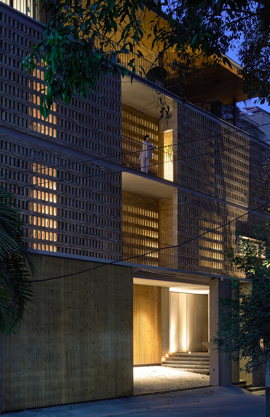 The Brick House / Studio VDGA The Brick House / Studio VDGA - Exterior Photography, Balcony