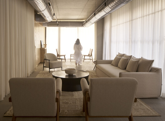 The Brick House / Studio VDGA The Brick House / Studio VDGA - Image 18 of 33