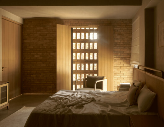 The Brick House / Studio VDGA The Brick House / Studio VDGA - Interior Photography, Bedroom, Wood, Bed, Lighting