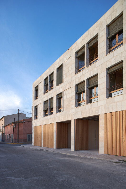 Ten Social Housing Units in Santa Margalida, Mallorca / Javier Gavín + Siddartha Rodrigo + Juan Moreno + DATAAE - Exterior Photography, Facade, Concrete