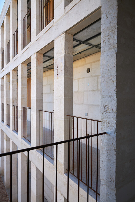 Ten Social Housing Units in Santa Margalida, Mallorca / Javier Gavín + Siddartha Rodrigo + Juan Moreno + DATAAE - Interior Photography, Concrete
