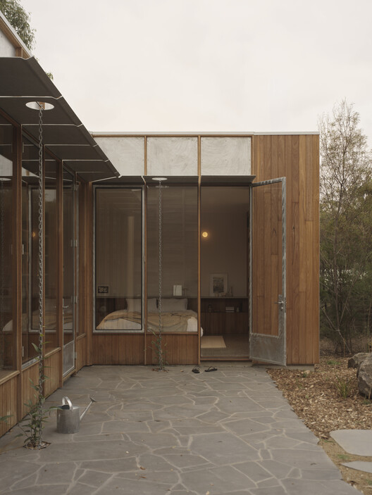 No.23 Residence / Tristan Burfield No.23 Residence / Tristan Burfield - Image 2 of 23