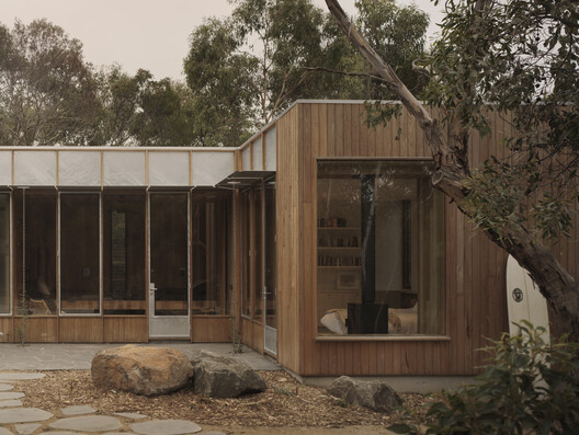 No.23 Residence / Tristan Burfield No.23 Residence / Tristan Burfield - Image 1 of 23