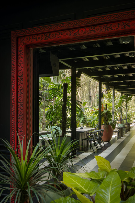 Sunrise Garden Restaurant / M9 Design Studio Sunrise Garden Restaurant / M9 Design Studio - Image 12 of 23