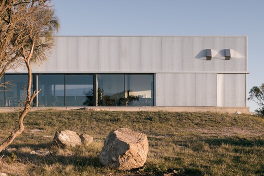 Carrickalinga Shed / Architects Ink - Image 6 of 21