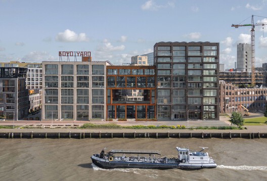 No Solid Ground: Three Approaches to Building Below Sea Level in Rotterdam No Solid Ground: Three Approaches to Building Below Sea Level in Rotterdam - Image 27 of 70