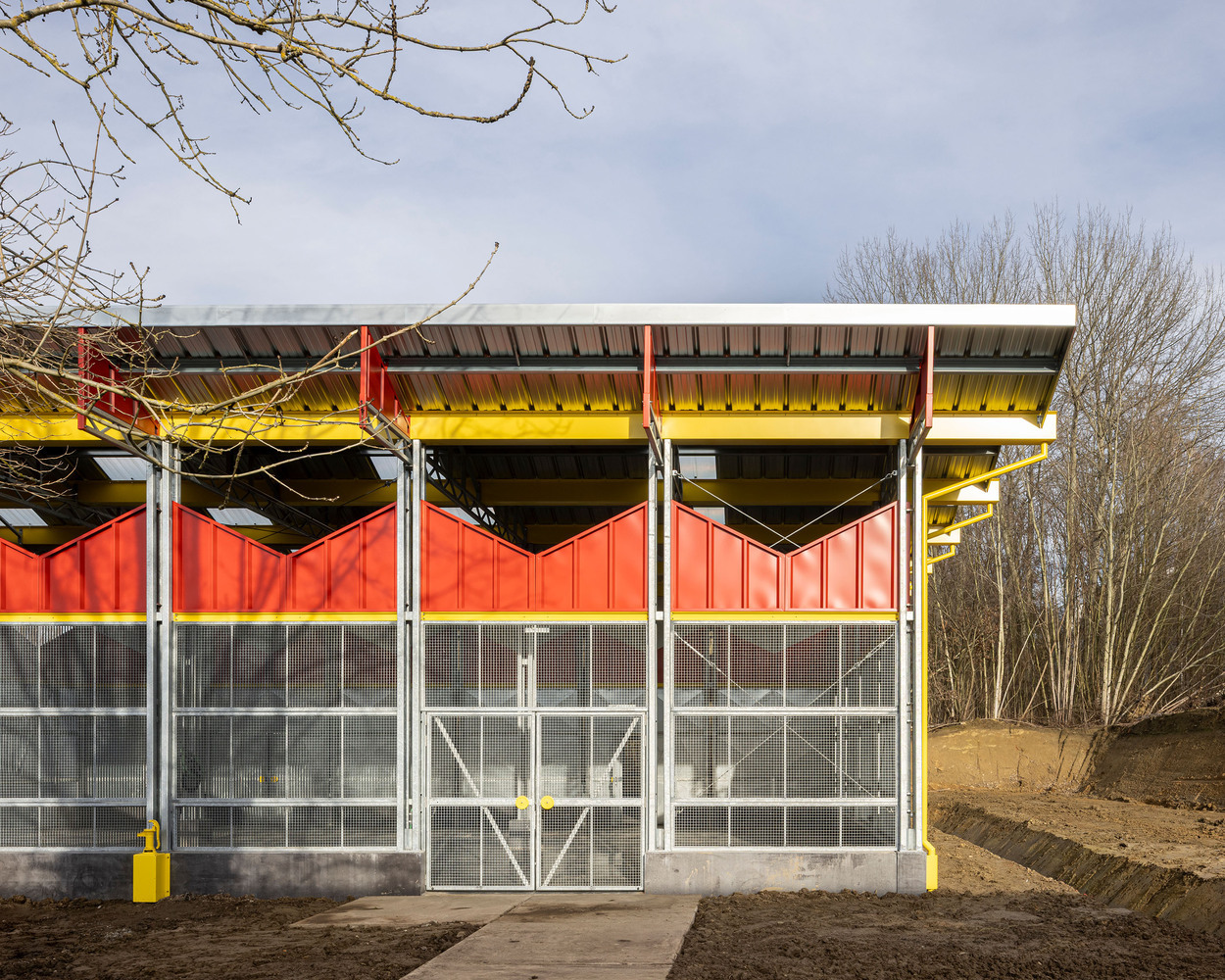 Gallery of No Solid Ground: Three Approaches to Building Below Sea ...