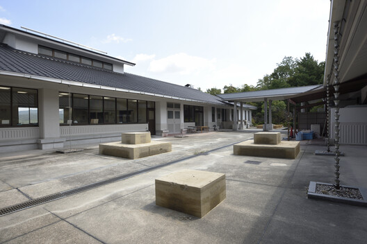 Elevating Earth: Reviving and Advancing an Indigenous Building Material Elevating Earth: Reviving and Advancing an Indigenous Building Material - Image 14 of 16