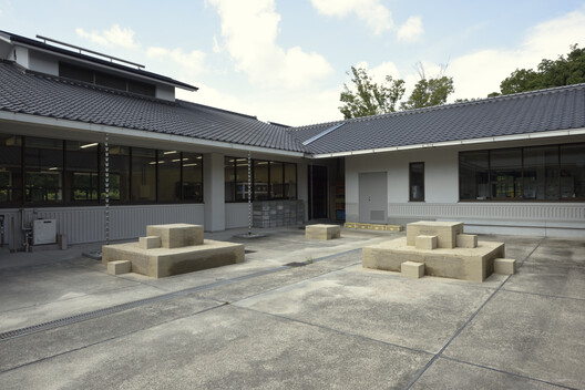 Elevating Earth: Reviving and Advancing an Indigenous Building Material Elevating Earth: Reviving and Advancing an Indigenous Building Material - Image 8 of 16