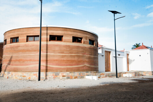 Elevating Earth: Reviving and Advancing an Indigenous Building Material Elevating Earth: Reviving and Advancing an Indigenous Building Material - Image 3 of 16