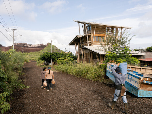 40+ Contemporary Architectural Works Across Ecuador Captured by Francesco Russo and Luca Piffaretti 40+ Contemporary Architectural Works Across Ecuador Captured by Francesco Russo and Luca Piffaretti - Image 17 of 40