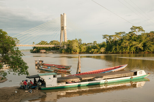 Contemporary Ecuadorian Architecture: Connecting Materials, Environment, and Culture Contemporary Ecuadorian Architecture: Connecting Materials, Environment, and Culture - Image 4 of 25