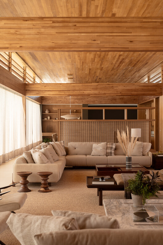 Residência CR / Lucas Takaoka - Imagem 13 de 24