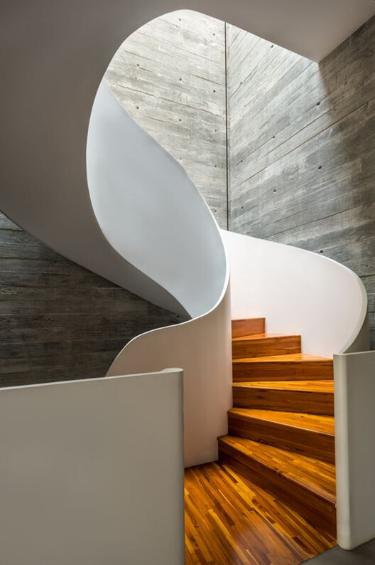 House 17-JB / Luiz Volpato Arquitetura - Image 26 of 38