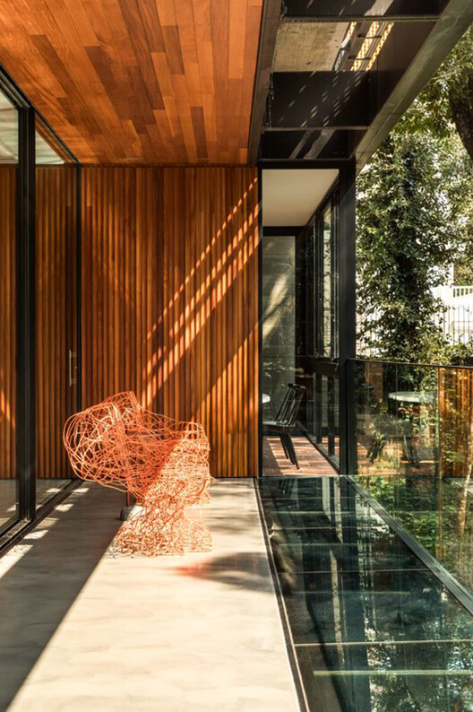 House 17-JB / Luiz Volpato Arquitetura - Image 8 of 38