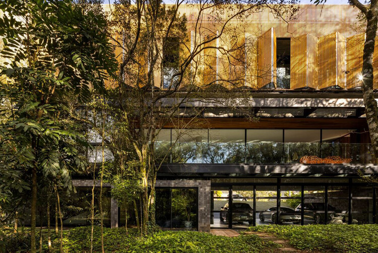 17-Casa JB / Luiz Volpato Arquitetura - Figura 2 de 38