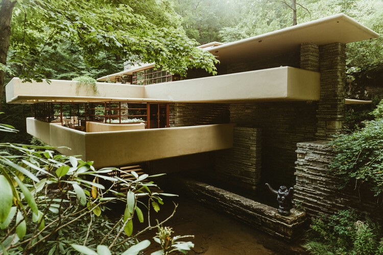 Frank Lloyd Wright’s Fallingwater Reopens After Restoration, Celebrating Its 90th Anniversary - Image 2 of 5