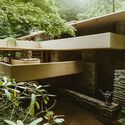 Frank Lloyd Wright’s Fallingwater Reopens After Restoration, Celebrating Its 90th Anniversary - Image 1 of 4
