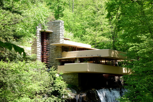Frank Lloyd Wright’s Fallingwater Reopens After Restoration, Celebrating Its 90th Anniversary