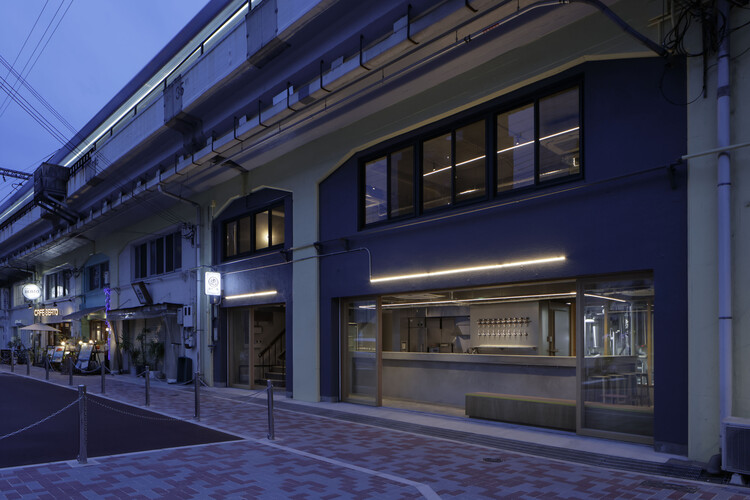 Elevated Infrastructure and Public Space: Reclaiming the Ground Below - Image 15 of 21