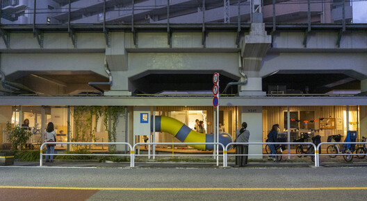 Elevated Infrastructure and Public Space: Reclaiming the Ground Below - Image 7 of 21