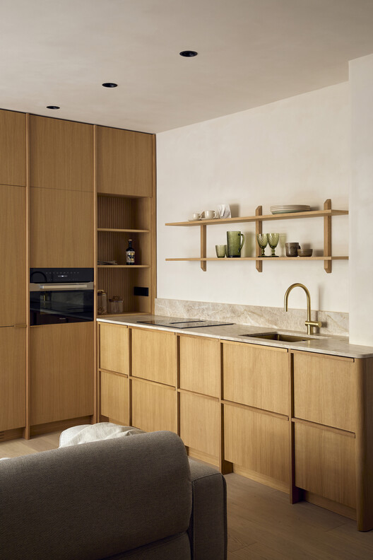 Apartamento Bernabéu / StudioMadera - Fotografía interior, Cocina, Madera, Encimera