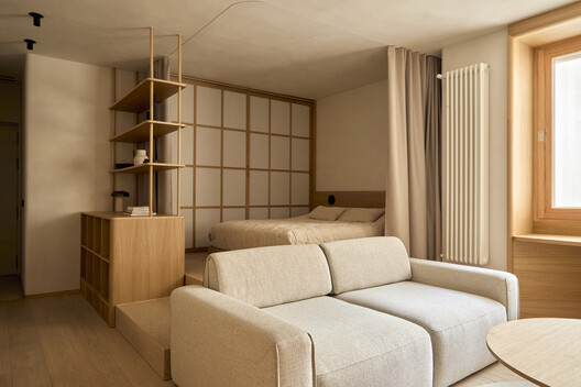 Apartamento Bernabéu / StudioMadera - Fotografía interior, Madera, Iluminación, Sillas