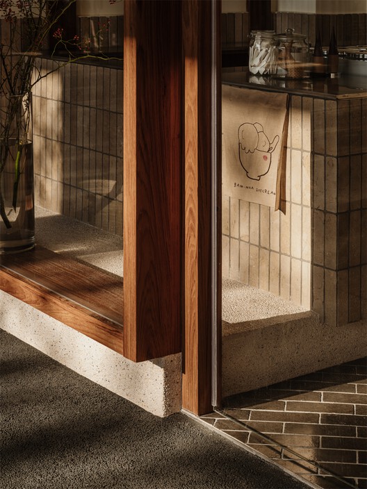 BAN MAA / Geemo Design BAN MAA / Geemo Design - Image 25 of 31