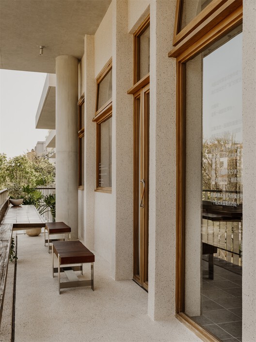 BAN MAA / Geemo Design BAN MAA / Geemo Design - Interior Photography, Concrete, Column, Balcony