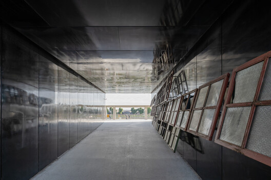 Renovation Design of Yongping Warehouses / Atelier cnS - Image 5 of 34