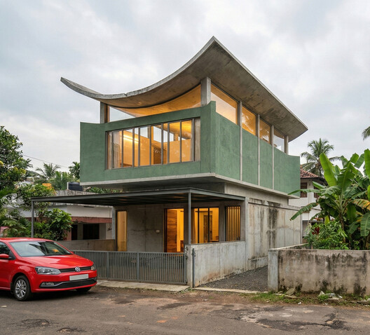 7 Unbuilt Houses Shaped by Site, Climate, and Constraints - Image 7 of 47