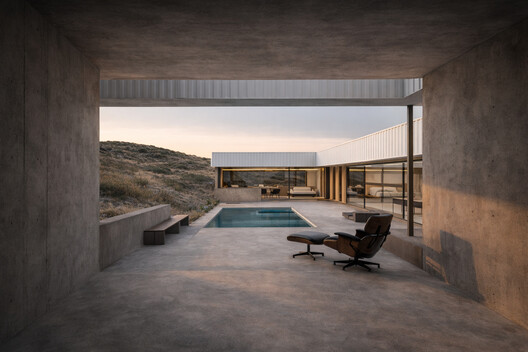 7 Unbuilt Houses Shaped by Site, Climate, and Constraints - Image 1 of 47