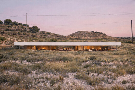 7 Unbuilt Houses Shaped by Site, Climate, and Constraints - Image 31 of 47