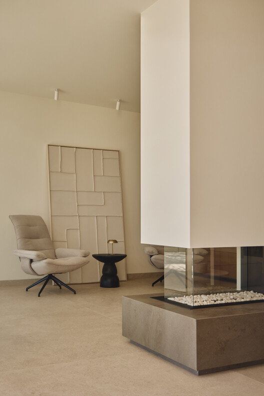 Casa L5 / Pasqual Giner Arquitectura - Interior Photography, Lighting, Chair