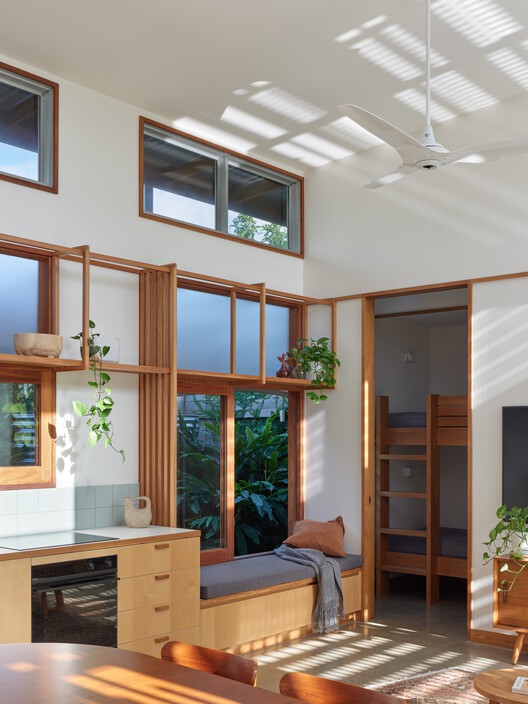 Moffat Morphing House  / Arcke - Interior Photography, Wood, Shelving, Lighting, Glass