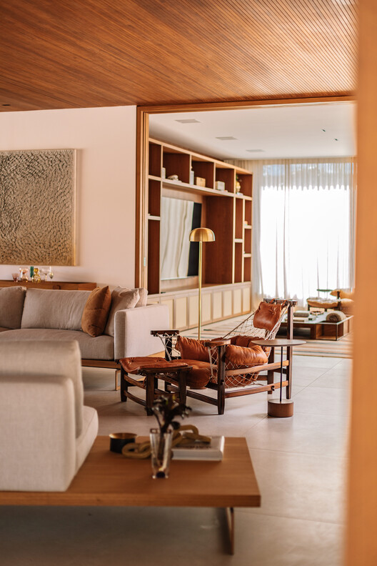 GLG Residence / Ximenes Leite Arquitetura - Interior Photography, Living Room, Wood, Table, Lighting, Sofa, Chair