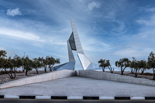 When Sculpture Becomes Discourse: Reflections on Mujassam Watan When Sculpture Becomes Discourse: Reflections on Mujassam Watan - Image 1 of 12