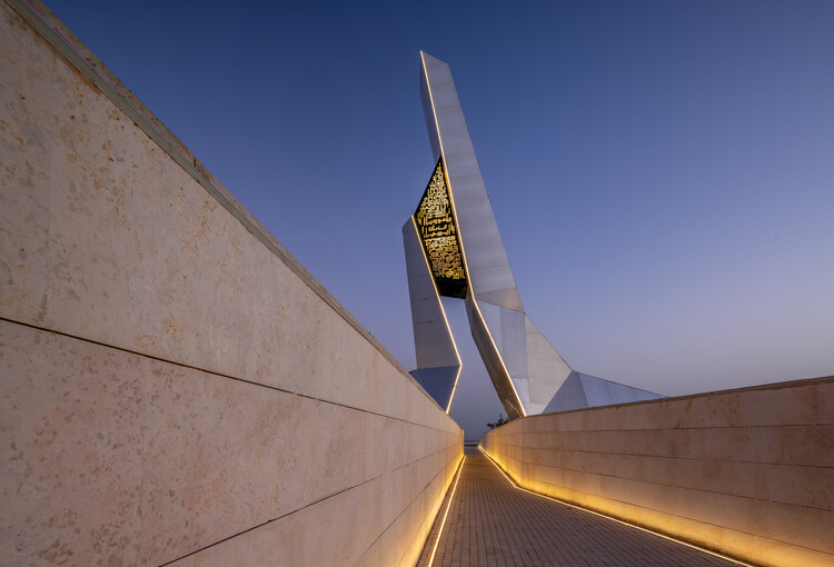 When Sculpture Becomes Discourse: Reflections on Mujassam Watan - Image 3 of 12