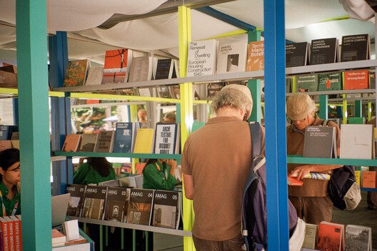 Stand for Circo de Ideias / fala Stand for Circo de Ideias / fala - Interior Photography, Closet, Shelving