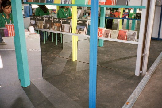 Stand for Circo de Ideias / fala Stand for Circo de Ideias / fala - Interior Photography, Shelving